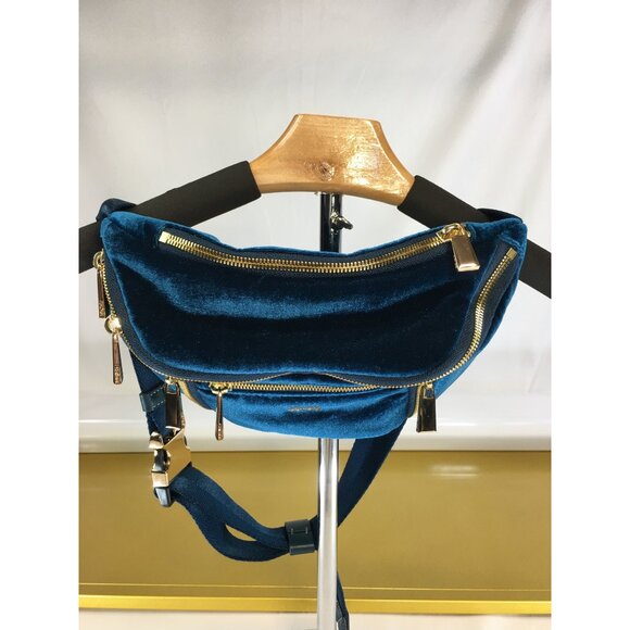 Caraa Free People Sling Bag Velvet Midnight Blue Gold Trim - NWT - Picture 1 of 16